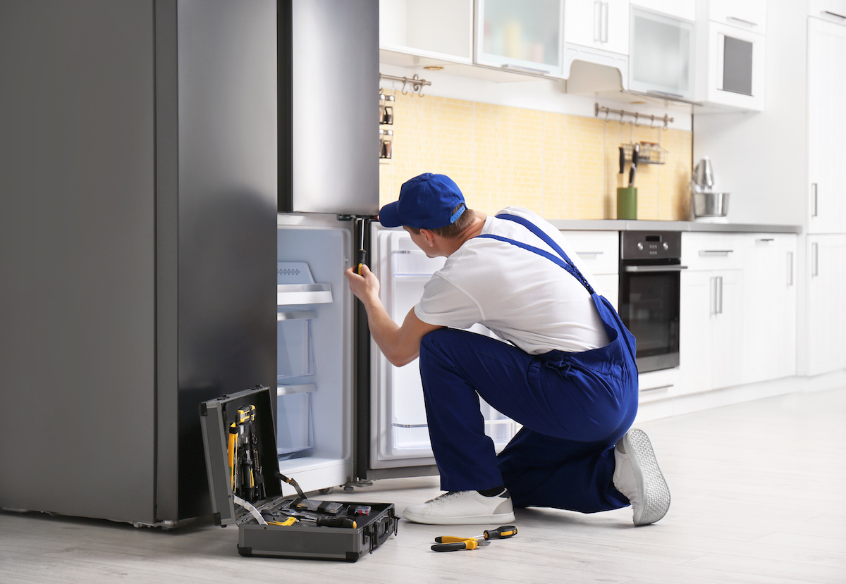 Refrigerator