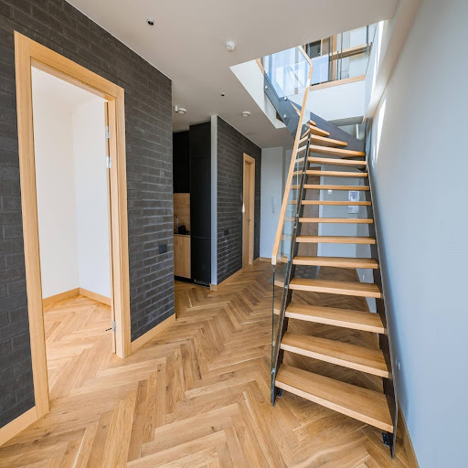 Hardwood Floor