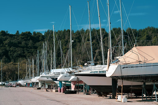 Yacht